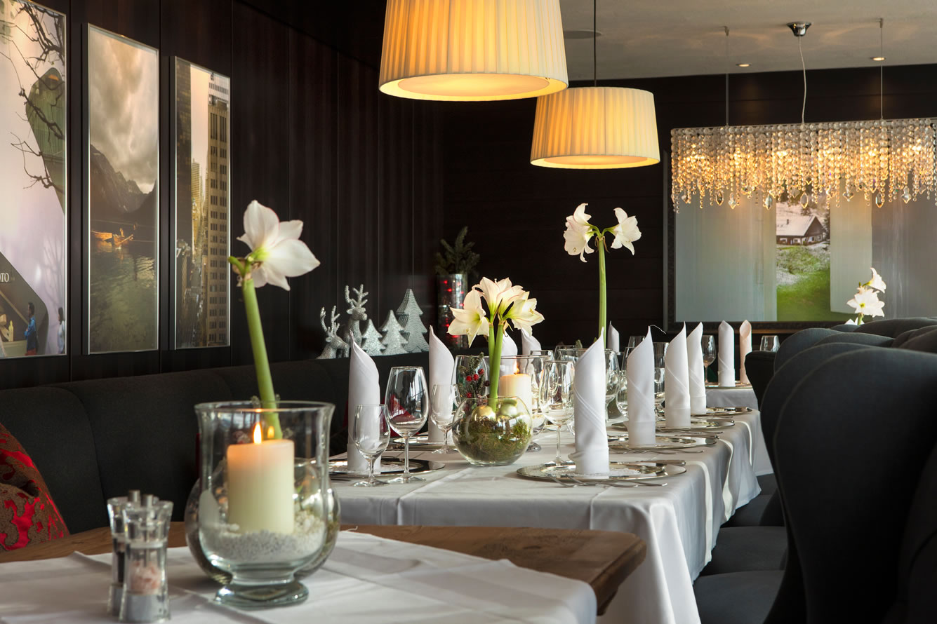 Restaurant Lounge mit Wintergarten