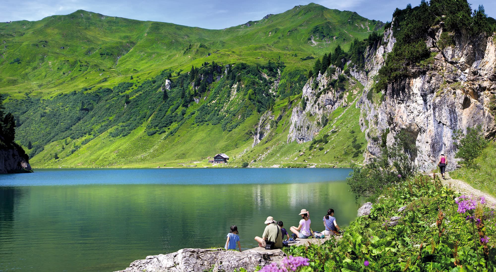 Hiking tour to the Tappenkarsee lake