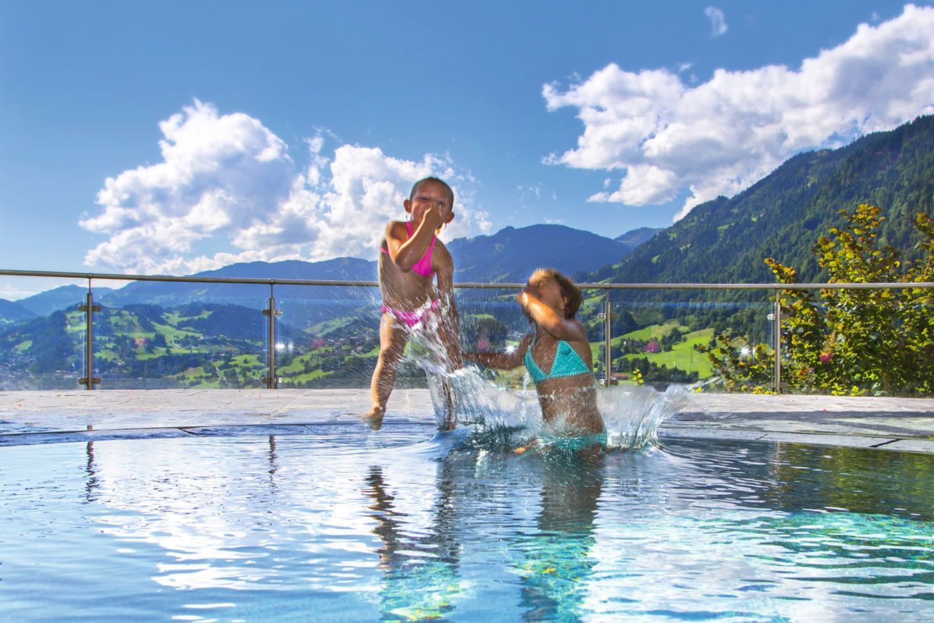 Bathing fun in the Hotel Zinnkrügl